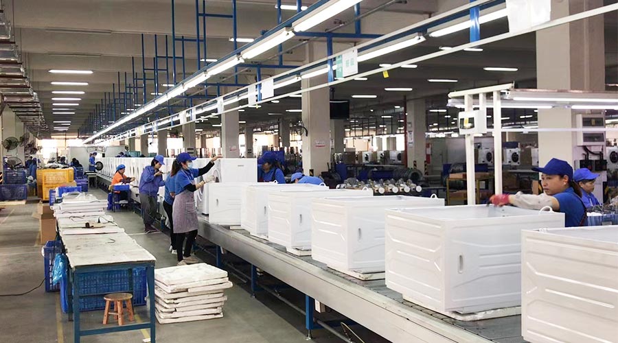 專業(yè)且專注！裝配車間開展客戶松下滾筒衣服烘干機(jī)生產(chǎn)