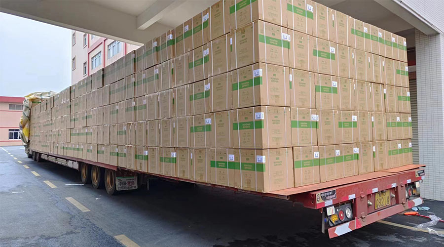 場面壯觀！國內(nèi)某知名品牌客戶2000臺波輪洗衣機高效裝柜完畢